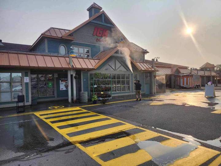 Nettoyage extérieur commercial Vaudreuil-Dorion